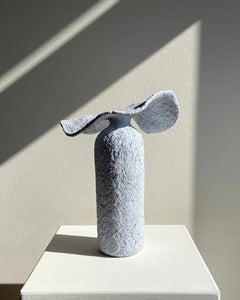 Vase n°3, blue textured